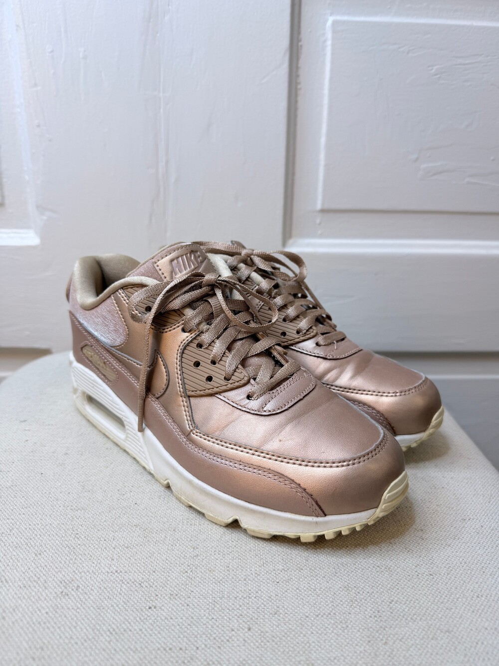 Nike Women's Air Max 90 SP Metallic Rose Gold Size 6.5